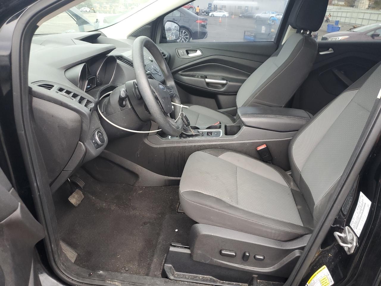 2017 Ford Escape Se VIN: 1FMCU9GD6HUC92445 Lot: 92545545