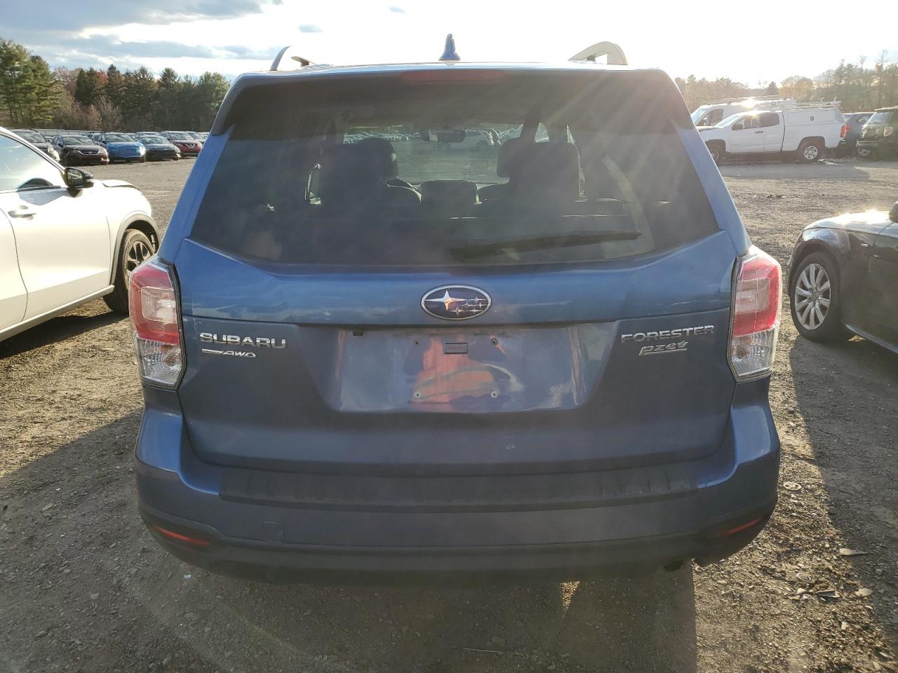 2017 Subaru Forester 2.5I Premium VIN: JF2SJAEC8HH557400 Lot: 91782175