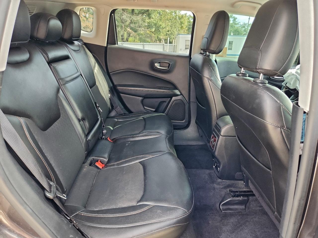 2018 Jeep Compass Latitude VIN: 3C4NJCBB1JT286593 Lot: 93118245