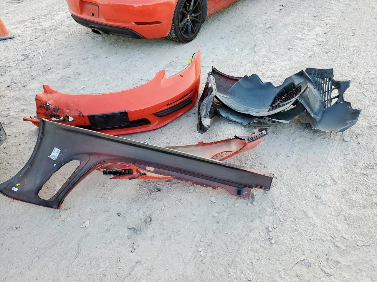 2018 Porsche Boxster VIN: WP0CA2A8XJS210217 Lot: 92883315