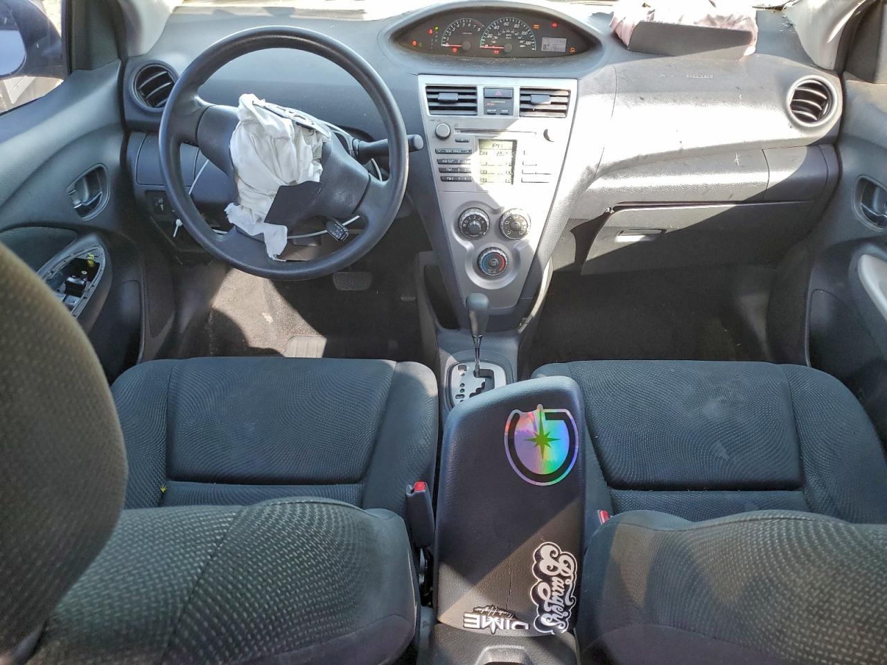 2009 Toyota Yaris VIN: JTDBT903991309357 Lot: 94157405