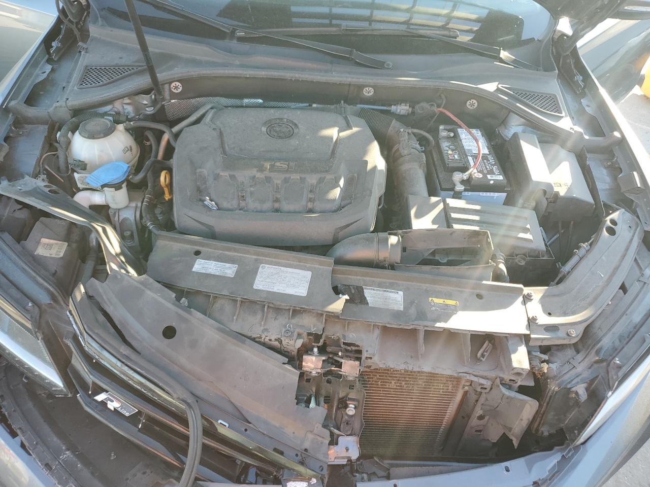 2018 Volkswagen Passat S VIN: 1VWAA7A38JC045963 Lot: 92058665