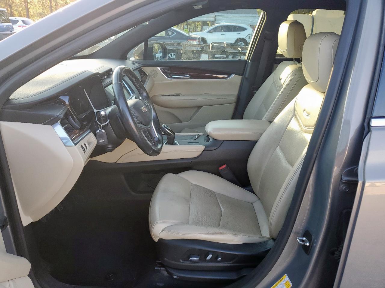 2018 Cadillac Xt5 Luxury VIN: 1GYKNCRSXJZ205333 Lot: 92803635