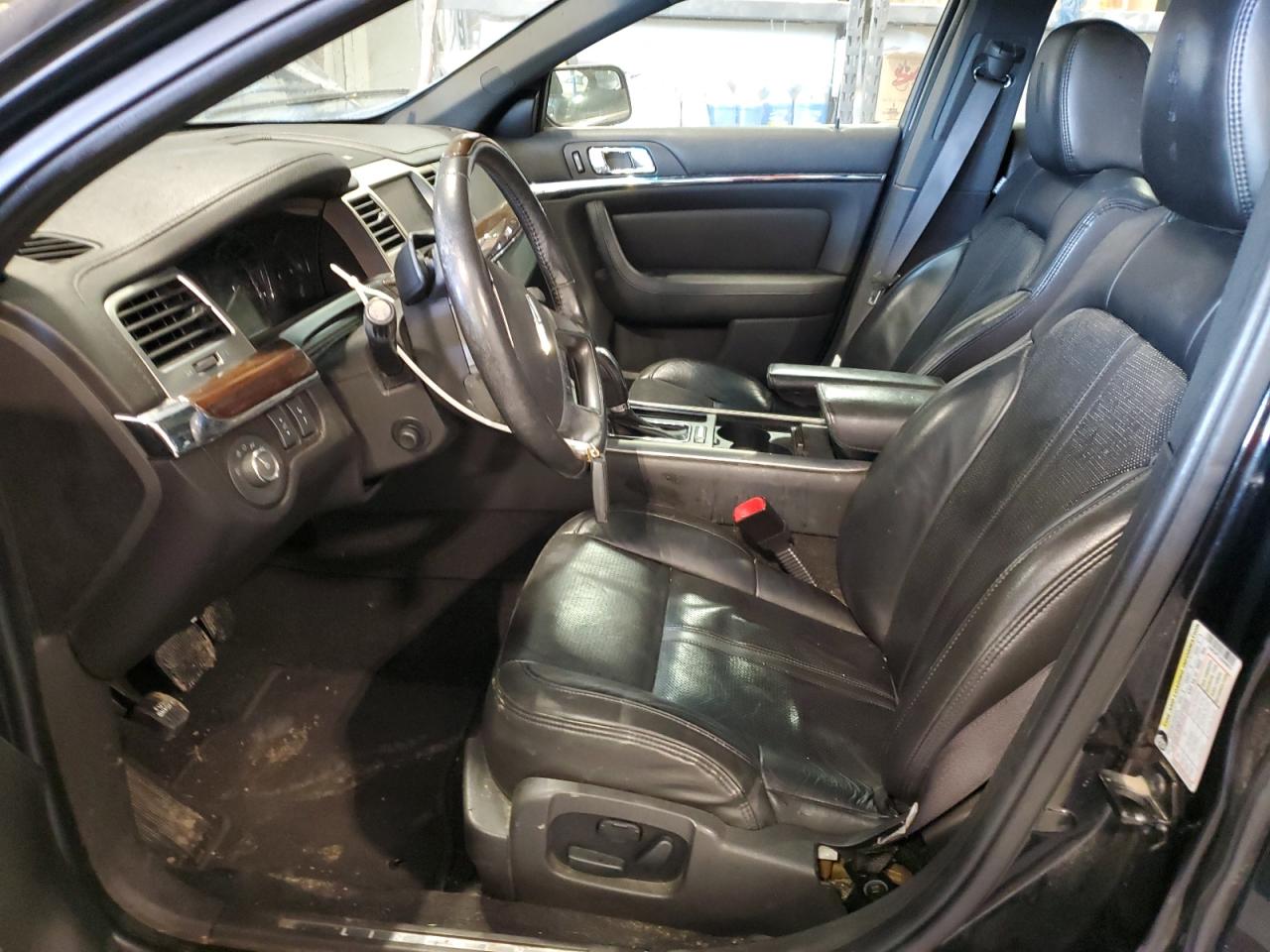 2010 Lincoln Mks VIN: 1LNHL9FT1AG608632 Lot: 92066585