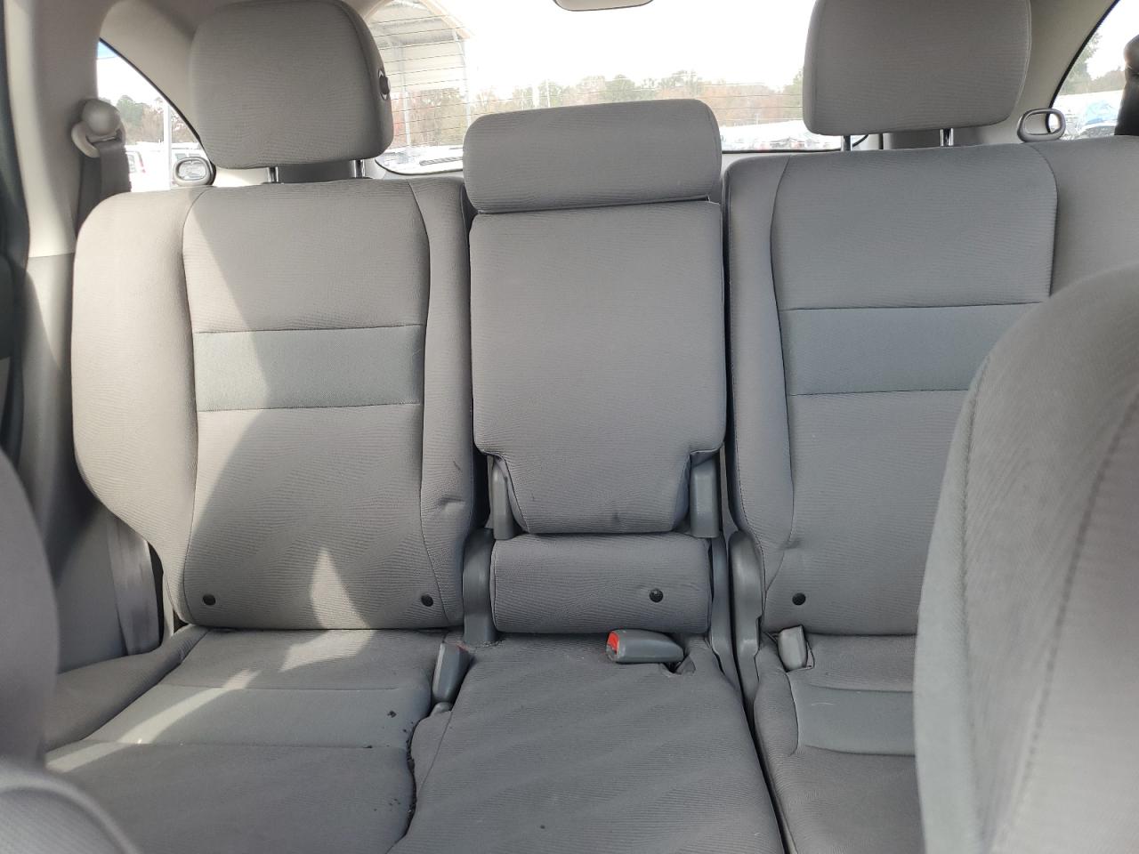 2010 Honda Cr-V Lx VIN: 3CZRE3H33AG705875 Lot: 93947705