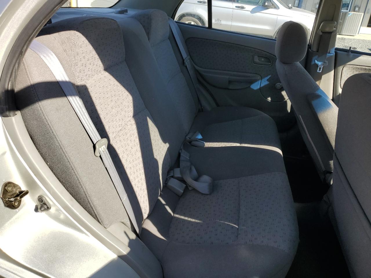 2004 Kia Rio VIN: KNADC125646338705 Lot: 92533665