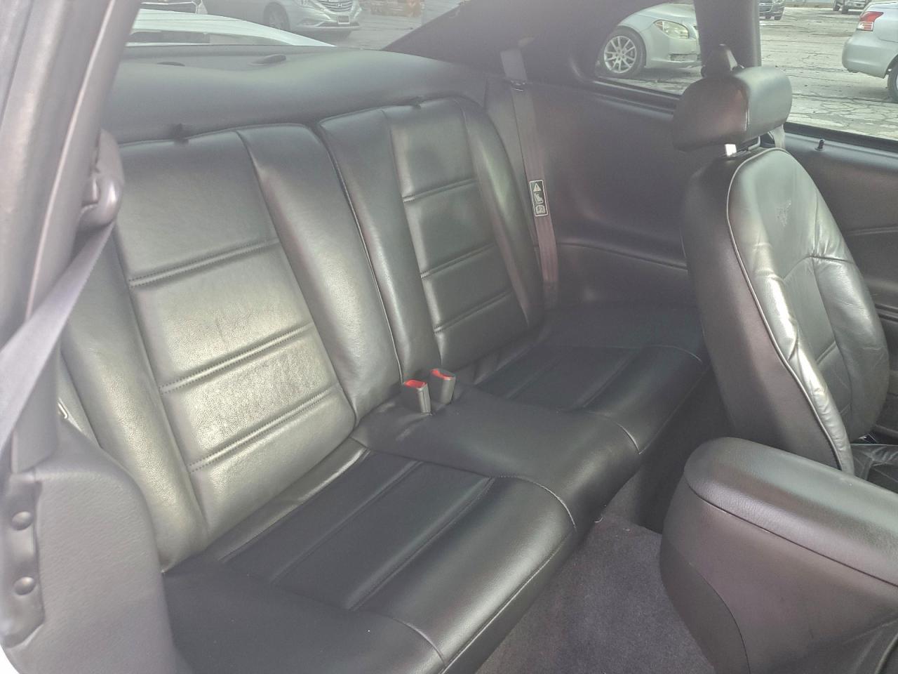 2000 Ford Mustang VIN: 1FAFP404XYF242390 Lot: 92295535