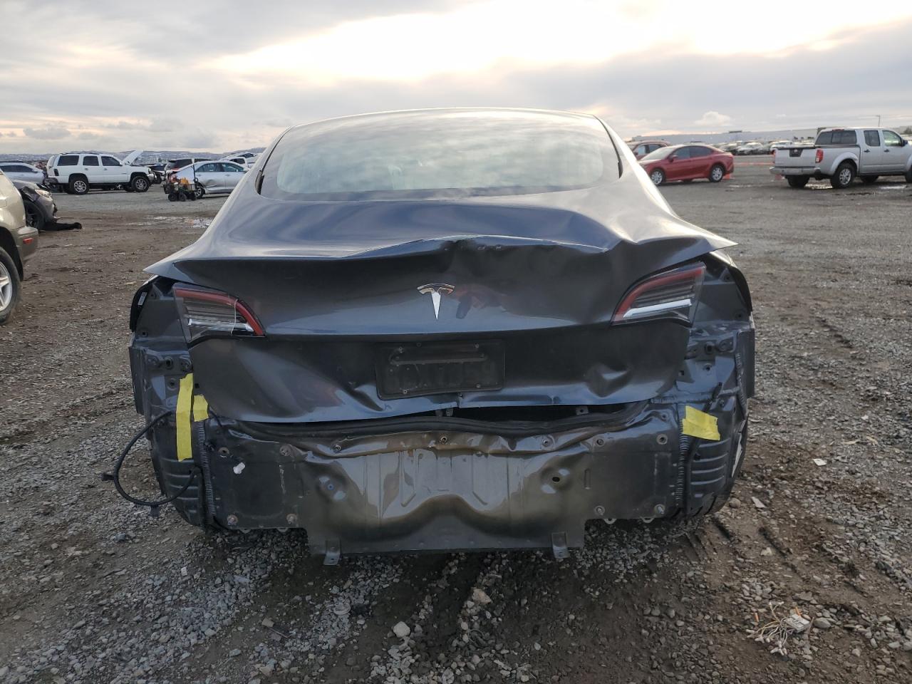 2018 Tesla Model 3 VIN: 5YJ3E1EA4JF008529 Lot: 93336745