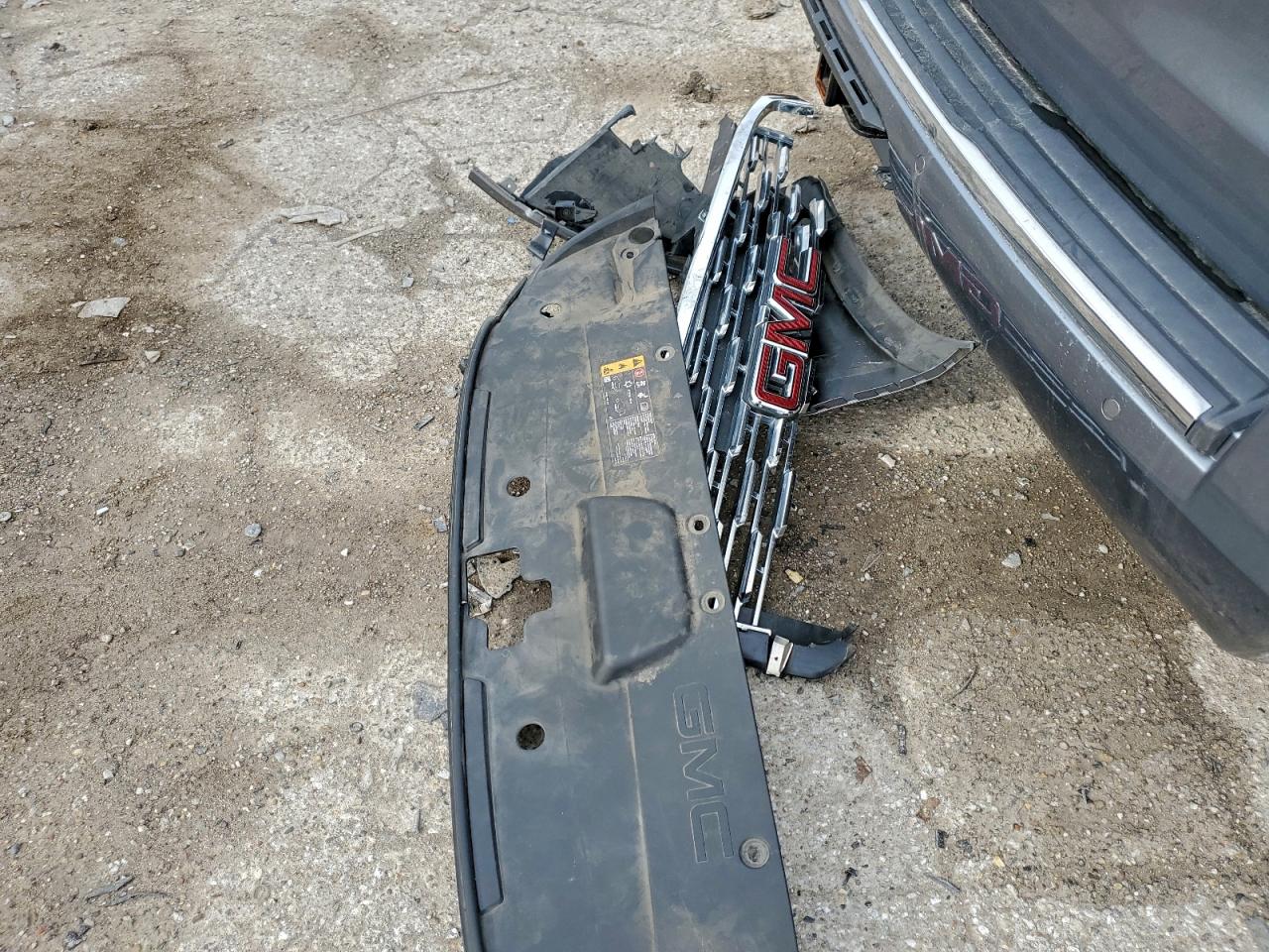 2018 GMC Yukon Xl Denali VIN: 1GKS2HKJ8JR355345 Lot: 93525145