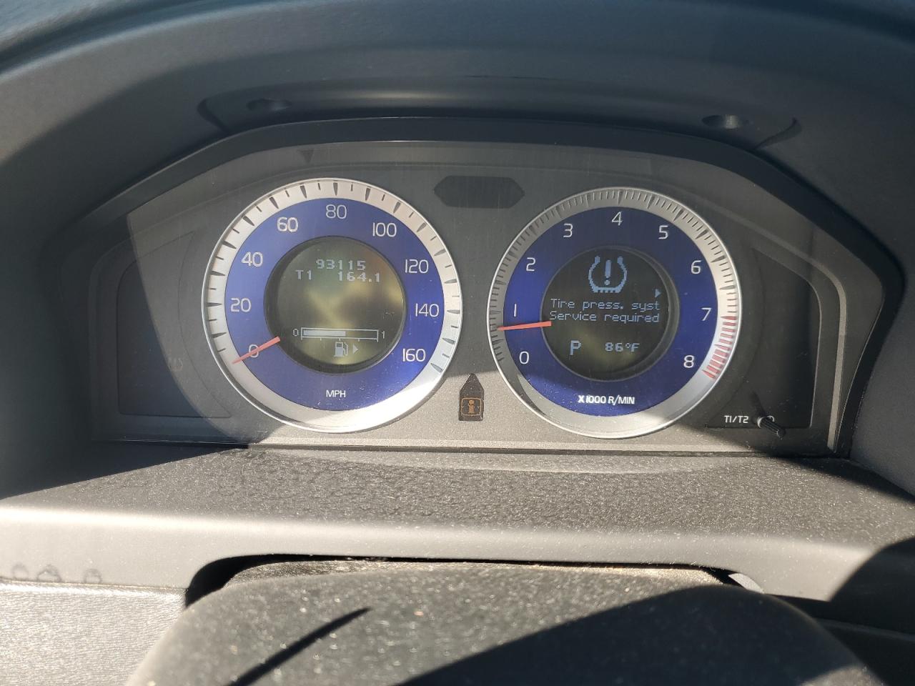 2010 Volvo V70 3.2 VIN: YV1960BW4A1120753 Lot: 91443825