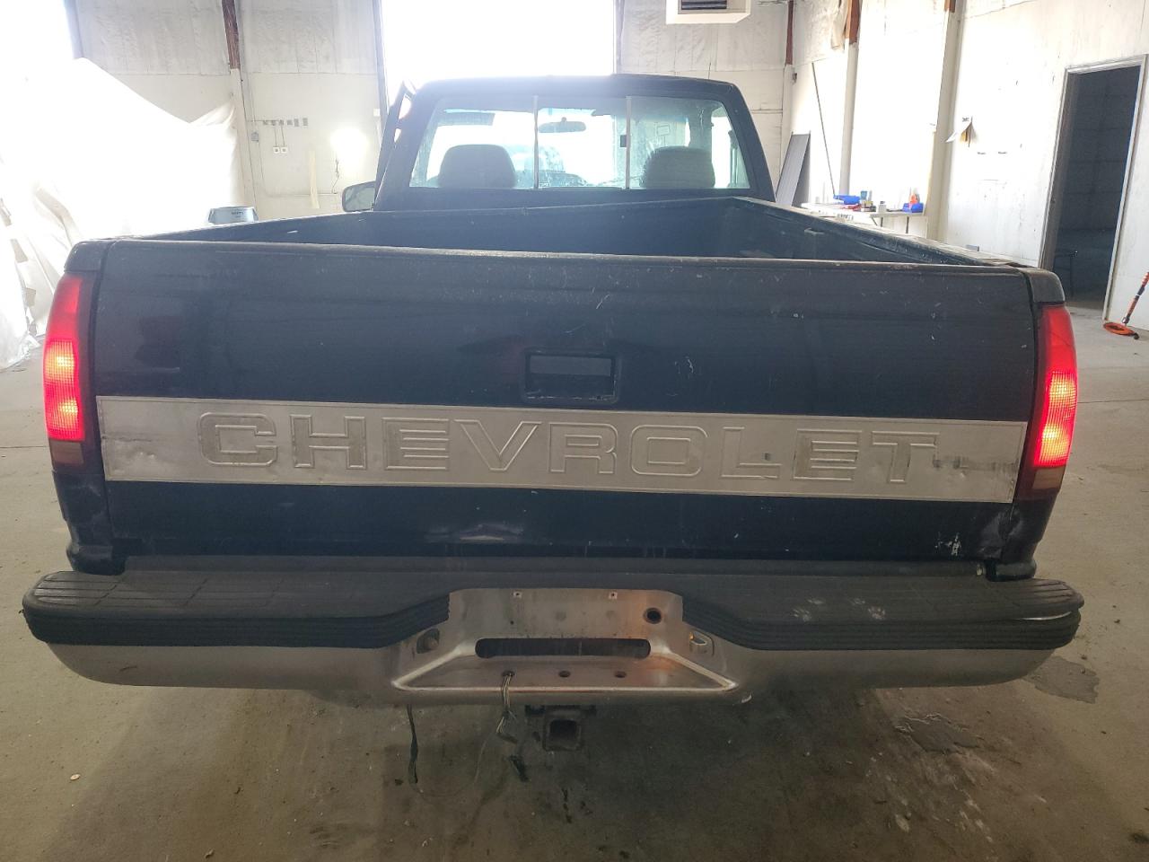 1996 Chevrolet Gmt-400 K1500 VIN: 1GCEK14R6TZ199540 Lot: 92503085