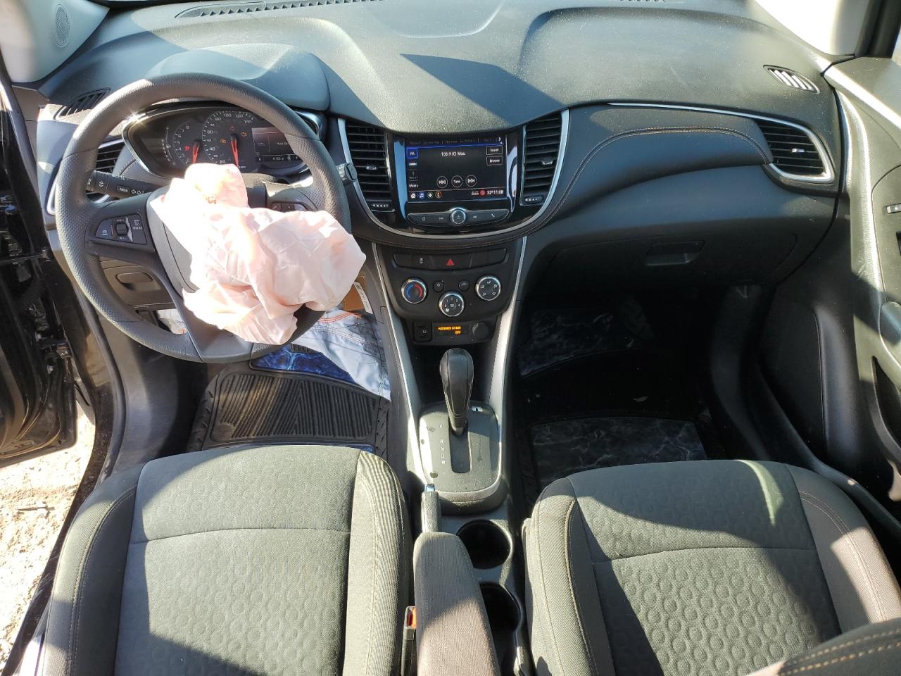 2022 Chevrolet Trax Ls VIN: KL7CJNSM2NB514996 Lot: 92822105