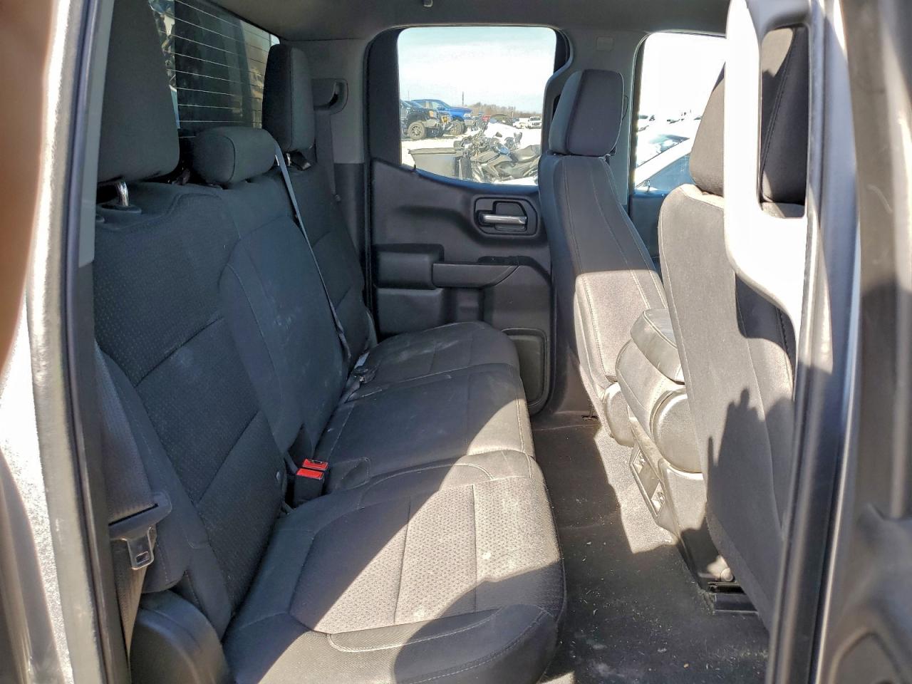 2021 Chevrolet Silverado C1500 Custom VIN: 1GCRWBEK1MZ321302 Lot: 94759135