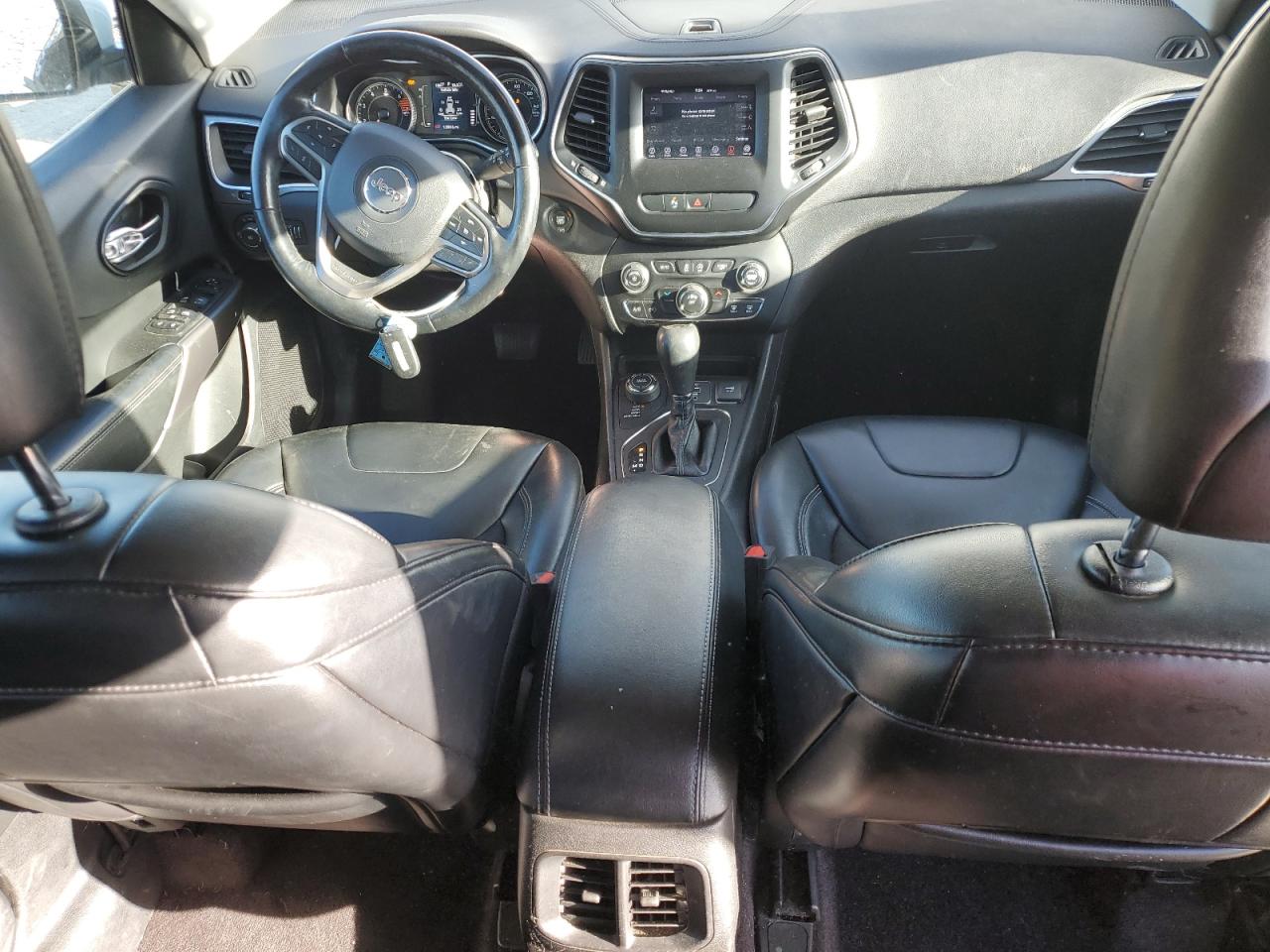 2019 Jeep Cherokee Latitude Plus VIN: 1C4PJMLB1KD115587 Lot: 91466685