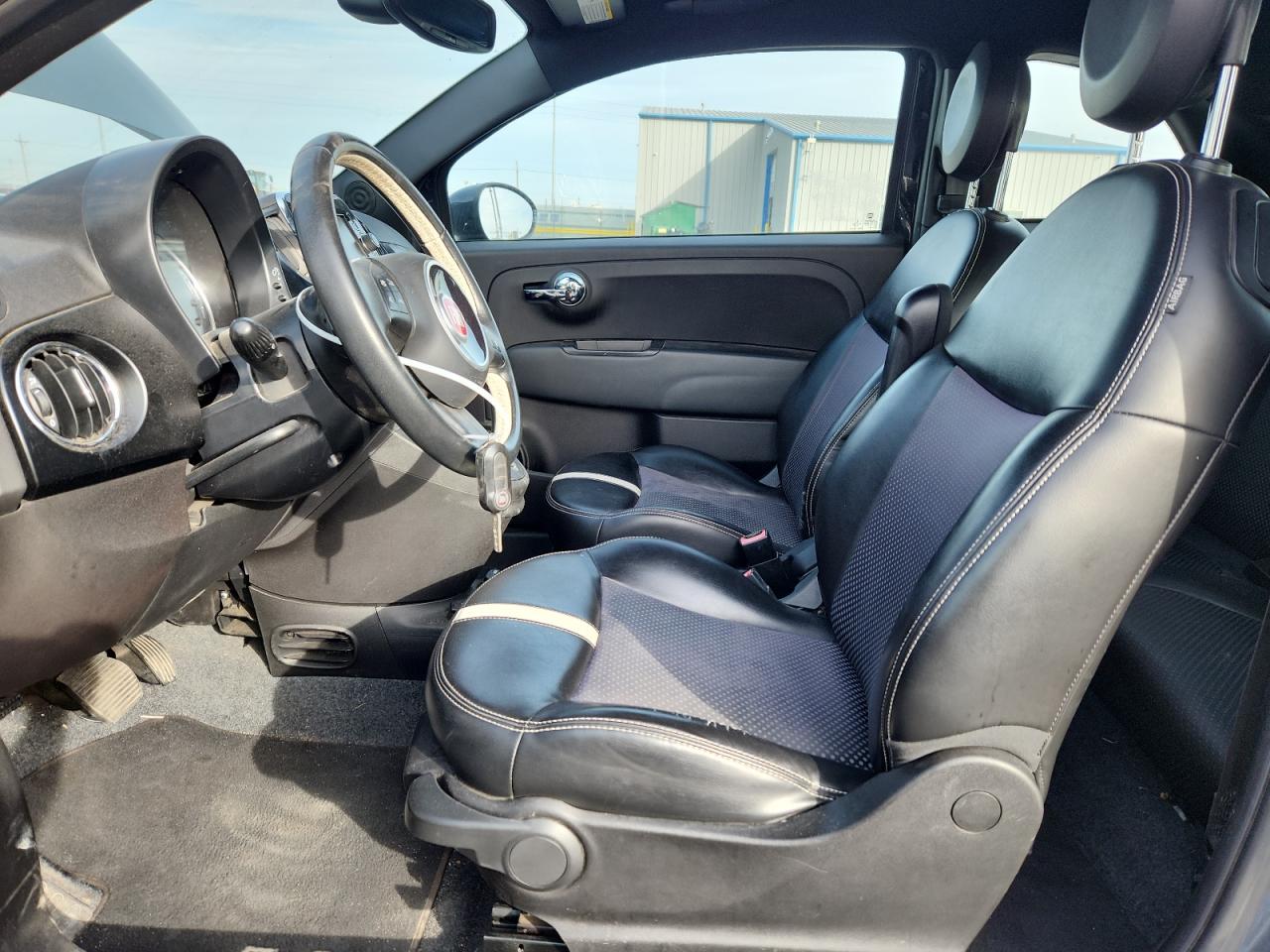 2017 Fiat 500 Electric VIN: 3C3CFFGE5HT545968 Lot: 93664165