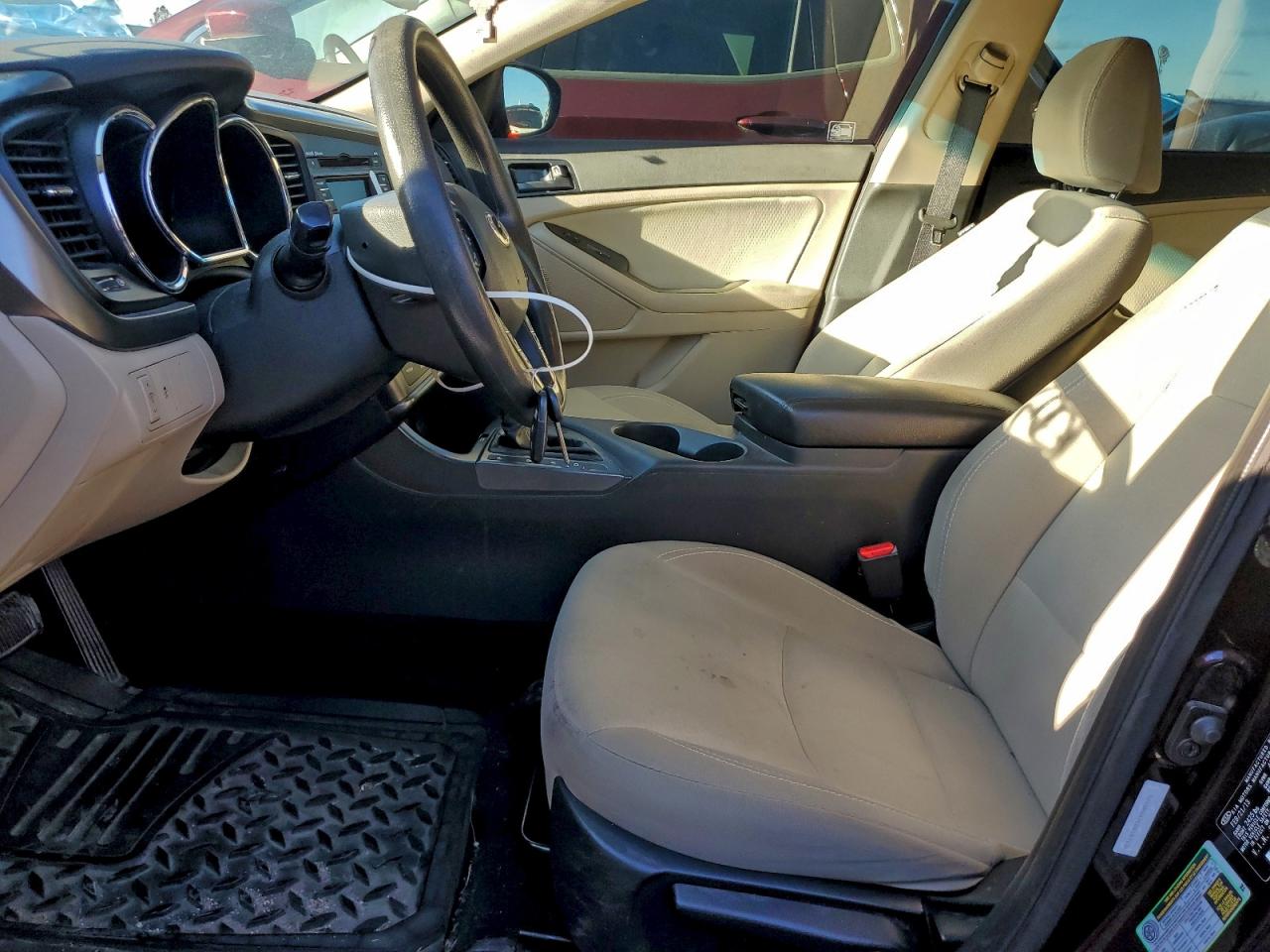 2013 Kia Optima Lx VIN: 5XXGM4A70DG187136 Lot: 82449955