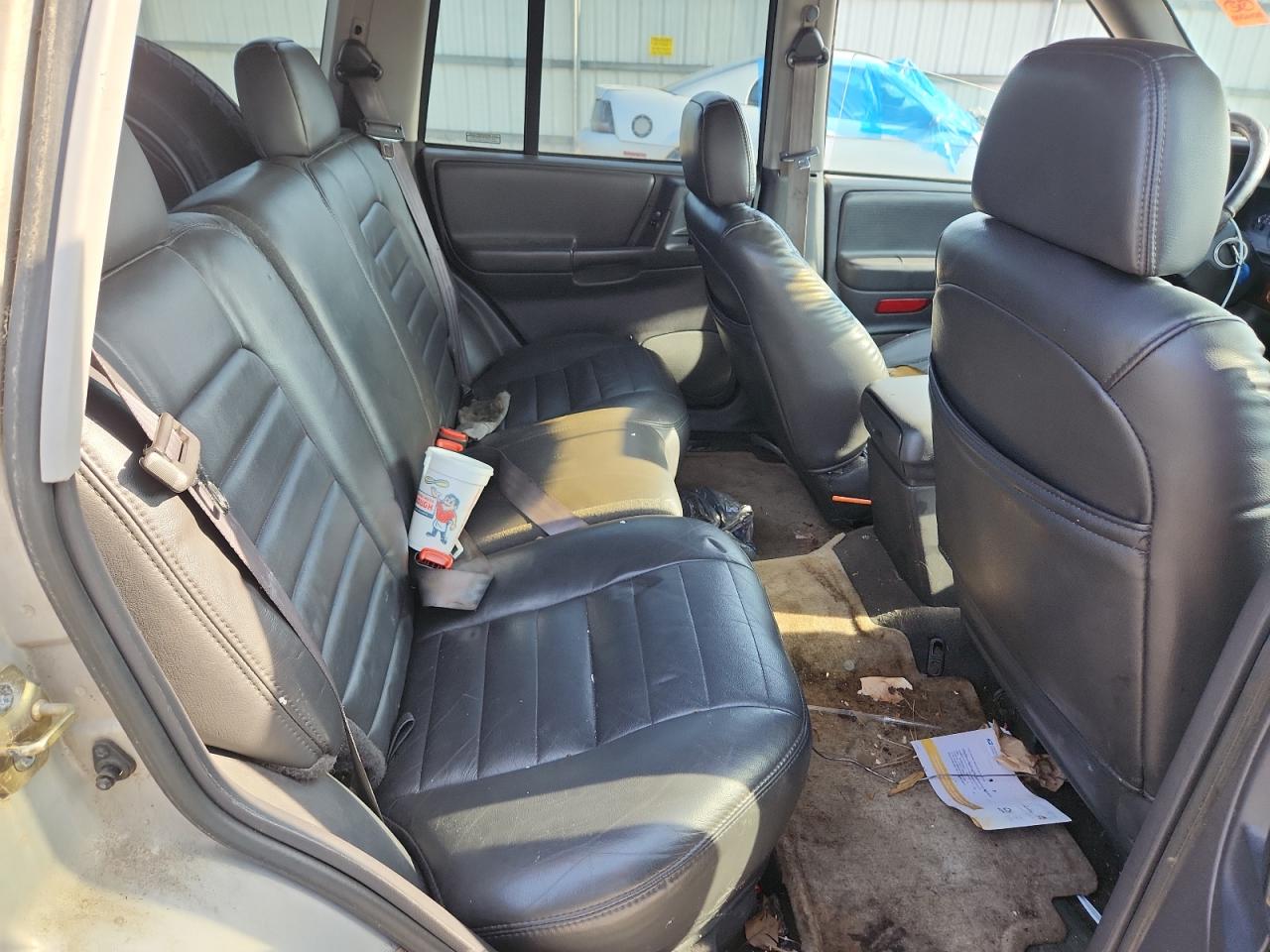 1998 Jeep Grand Cherokee Laredo VIN: 1J4GZ48S4WC338715 Lot: 93702435