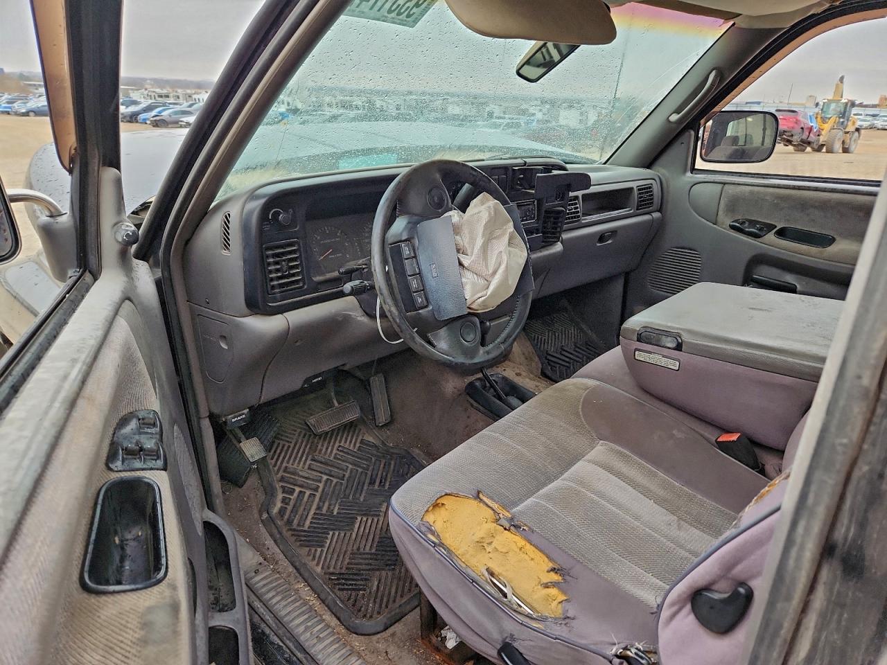 1996 Dodge Ram 2500 VIN: 1B7JF26Z0TJ102109 Lot: 93317475