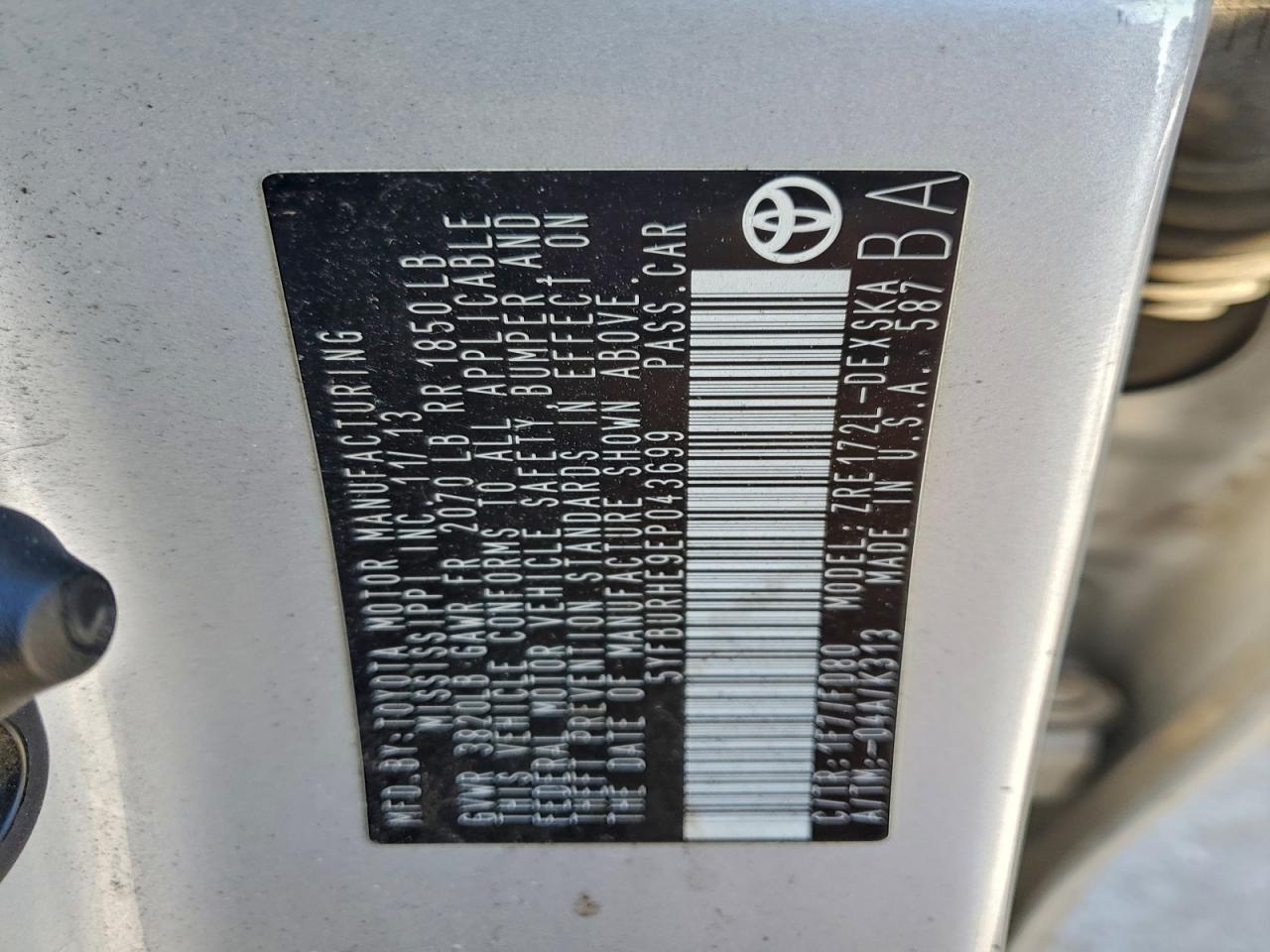 2014 Toyota Corolla L VIN: 5YFBURHE9EP043699 Lot: 93876075