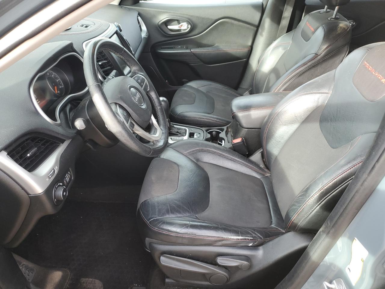 2015 Jeep Cherokee Trailhawk VIN: 1C4PJMBS1FW501891 Lot: 92125945