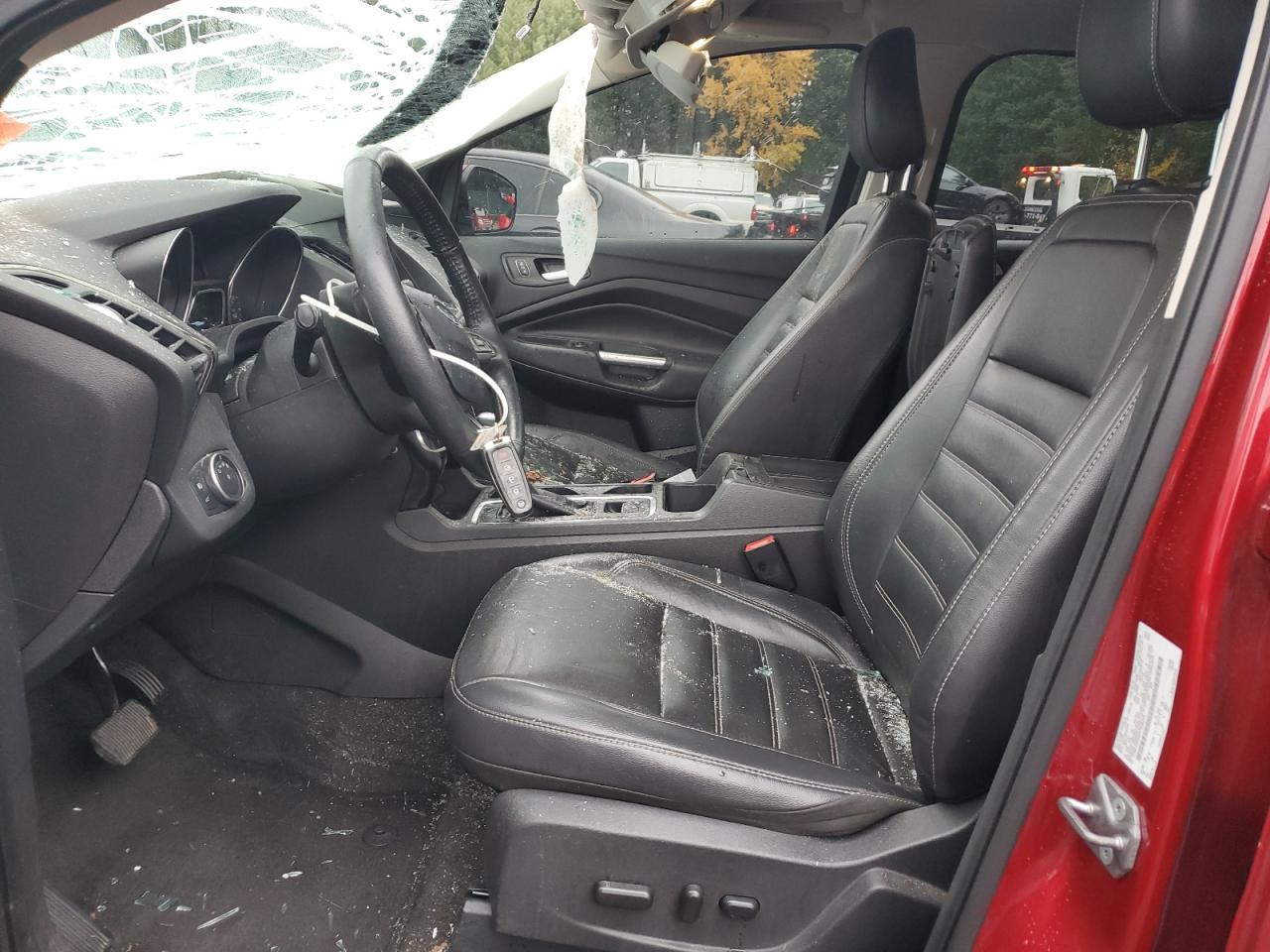 2018 Ford Escape Titanium VIN: 1FMCU9J90JUB48223 Lot: 92723025