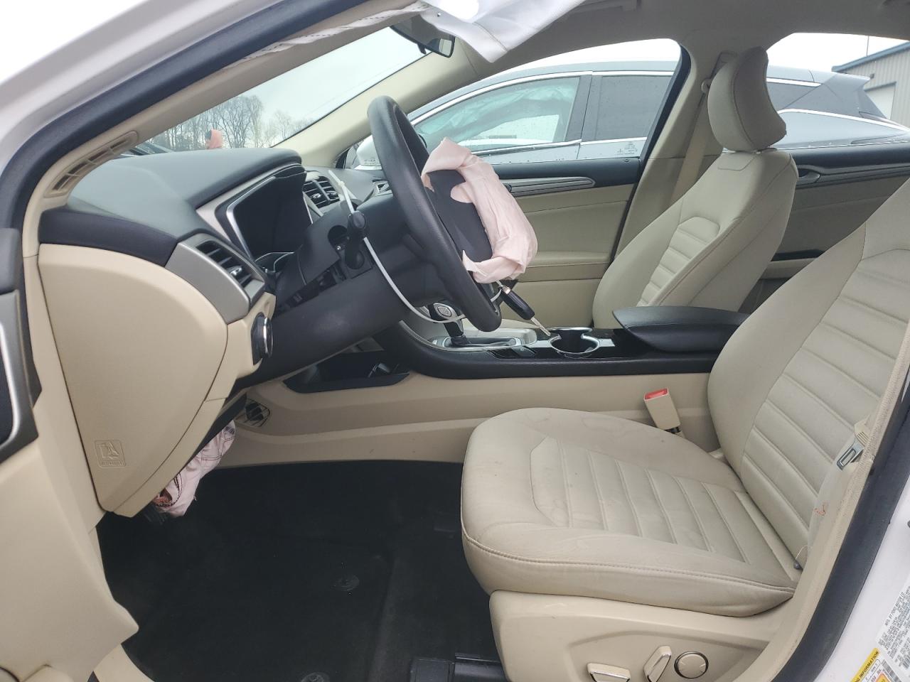 2016 Ford Fusion Se Hybrid VIN: 3FA6P0LU2GR288253 Lot: 93491815