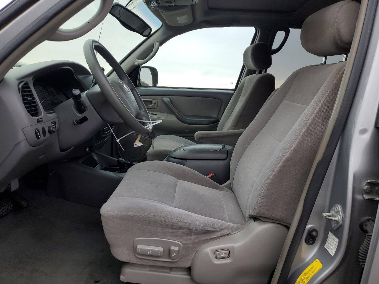 2004 Toyota Sequoia Sr5 VIN: 5TDBT44A54S222837 Lot: 93776985