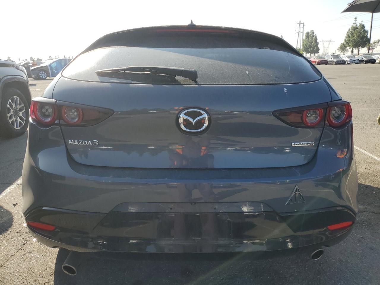 2021 Mazda 3 Premium VIN: JM1BPAML3M1347188 Lot: 90611385