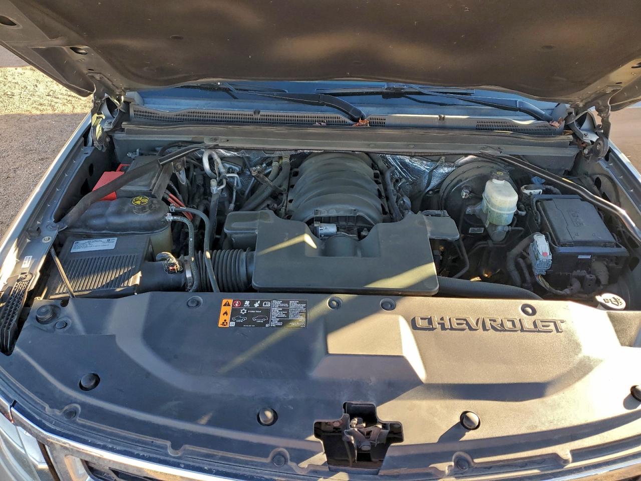 2018 Chevrolet Suburban K1500 Lt VIN: 1GNSKHKC8JR365815 Lot: 94064805