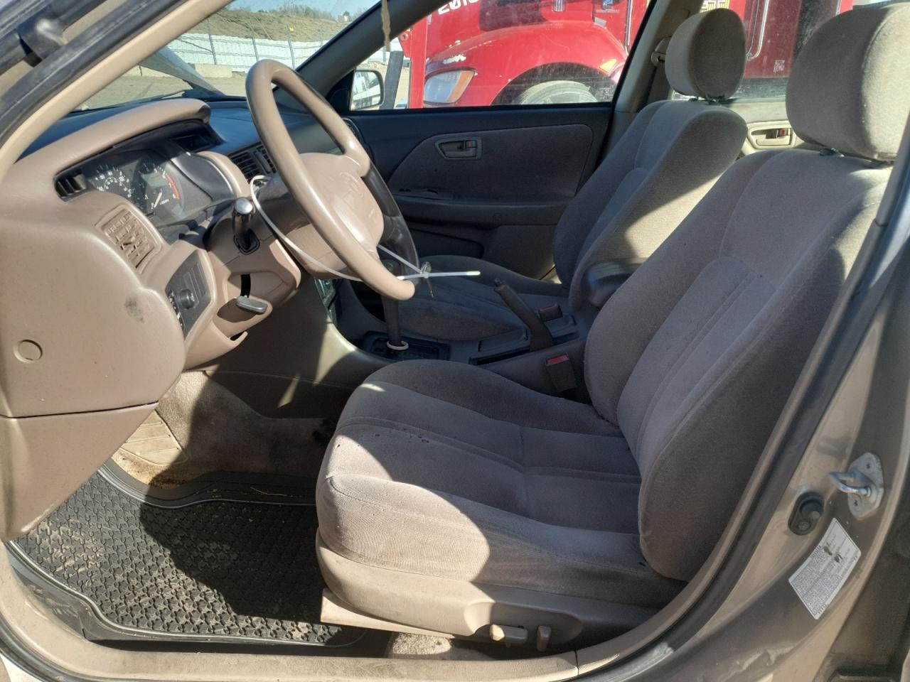 1999 Toyota Camry Ce VIN: 4T1BG22K0XU577026 Lot: 92710165