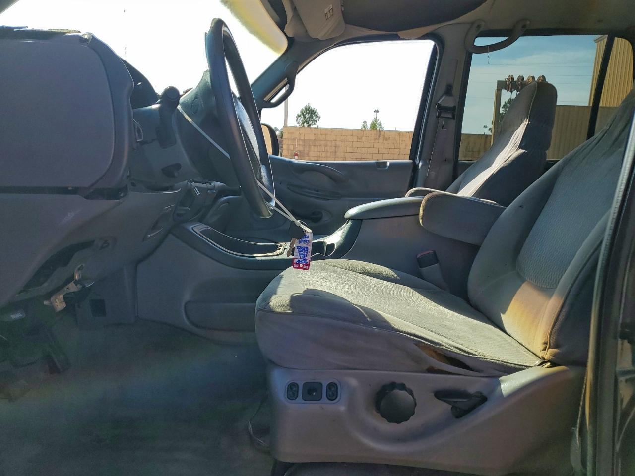 1997 Ford Expedition VIN: 1FMFU18L5VLC25034 Lot: 94312265