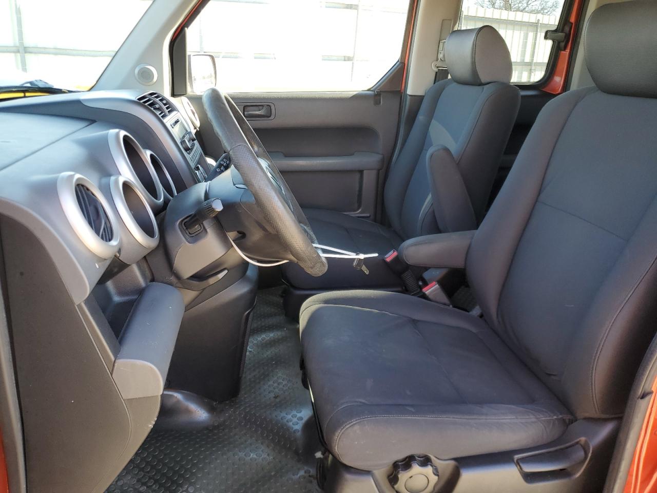 2004 Honda Element Ex VIN: 5J6YH18554L012421 Lot: 92497955