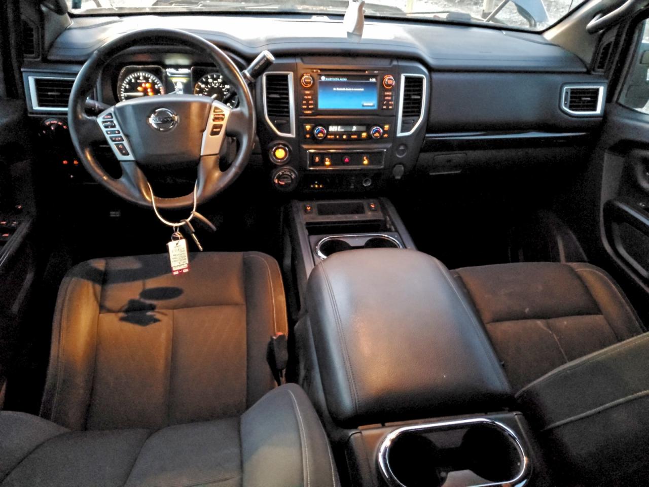 2018 Nissan Titan Sv VIN: 1N6AA1E57JN521519 Lot: 93729675