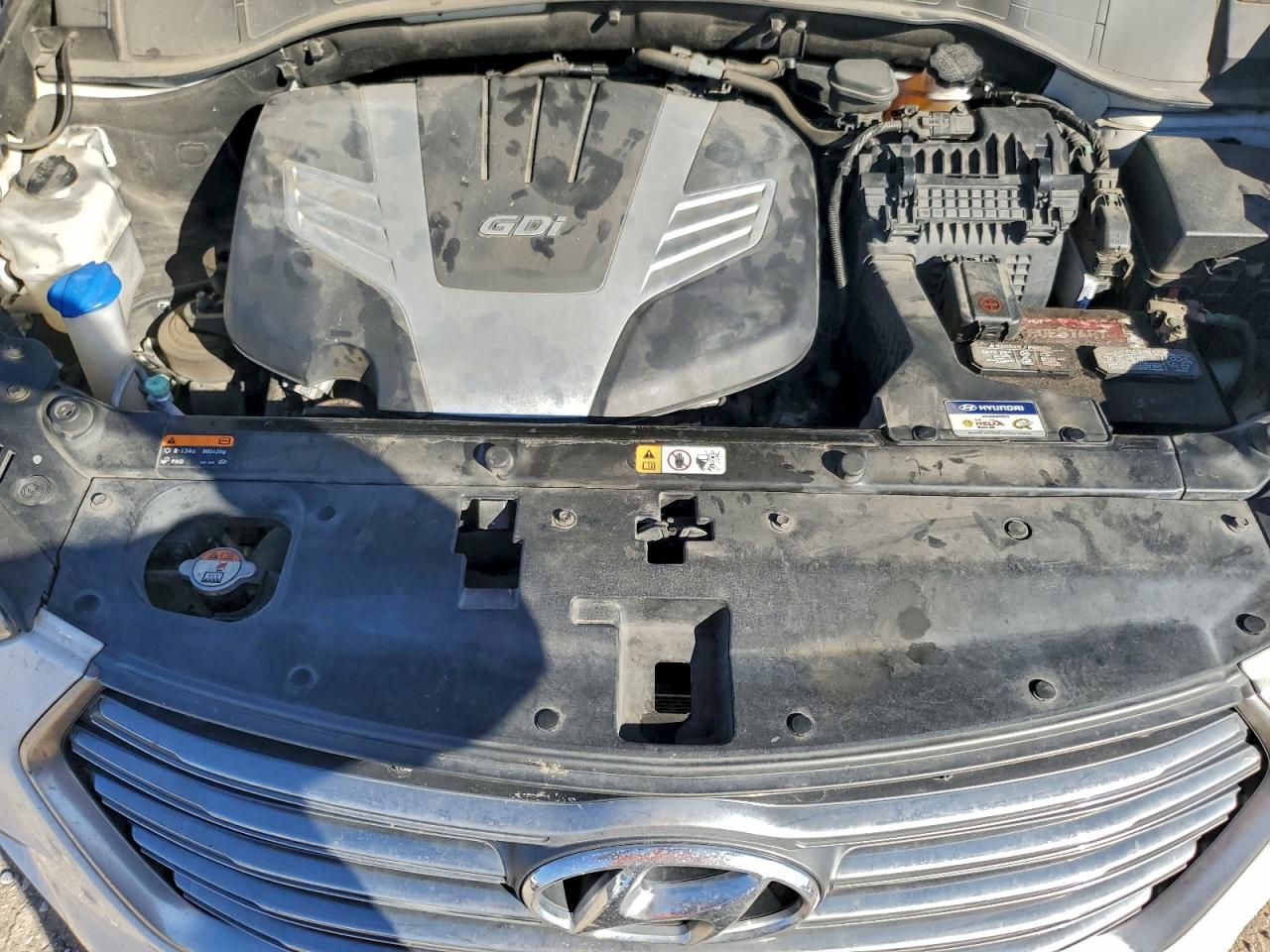 2017 Hyundai Santa Fe Se VIN: KM8SMDHF8HU227997 Lot: 94508375