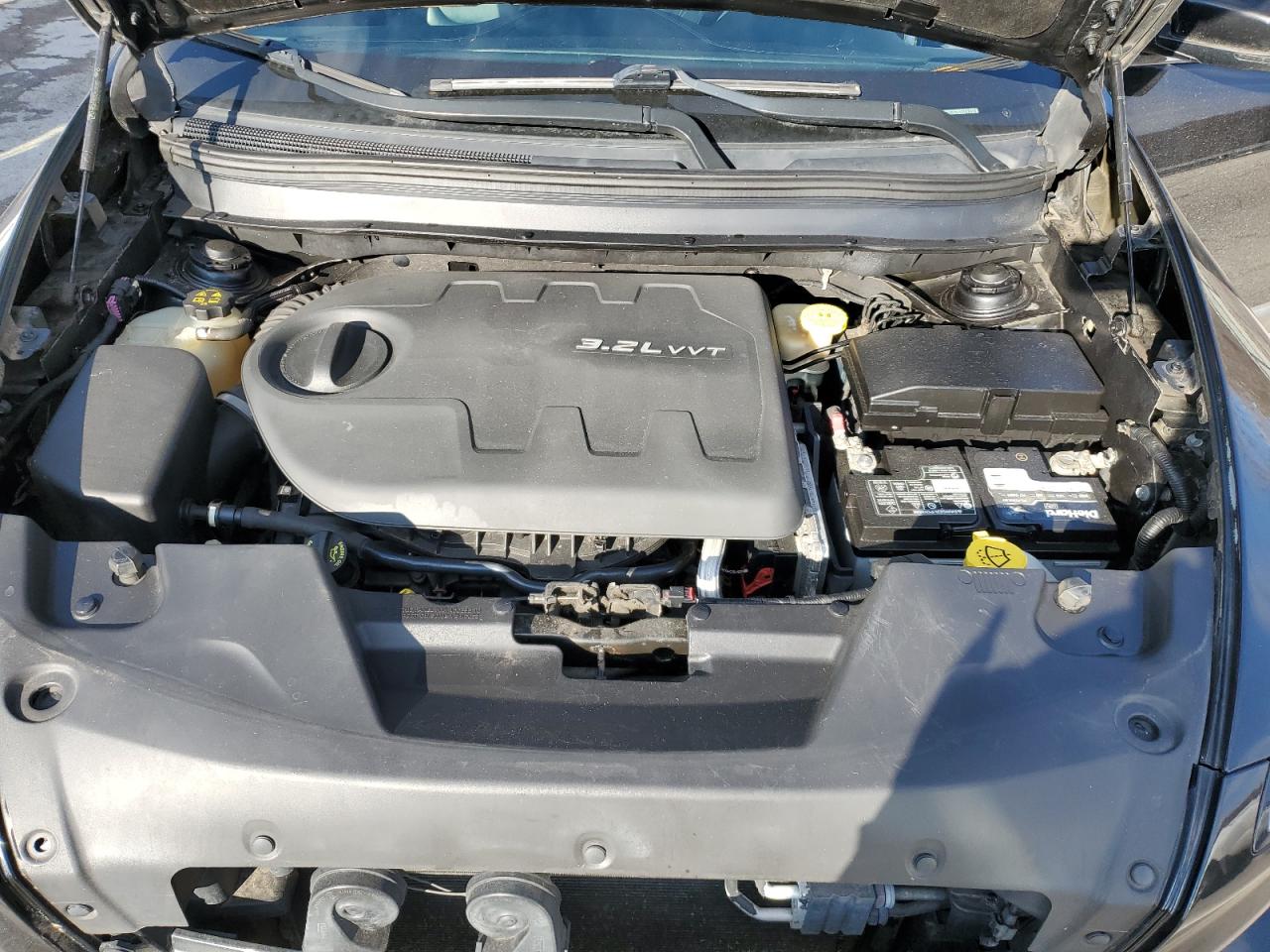 2014 Jeep Cherokee Limited VIN: 1C4PJMDS5EW190798 Lot: 93390395