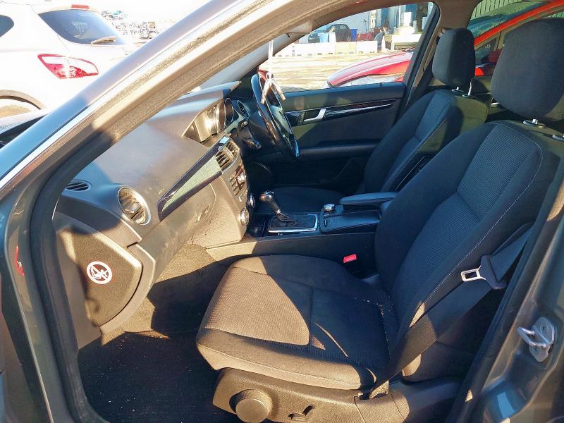 2011 MERCEDES-BENZ C CLASS C180 BLUEEFFICIENCY SE 4DR AUTO