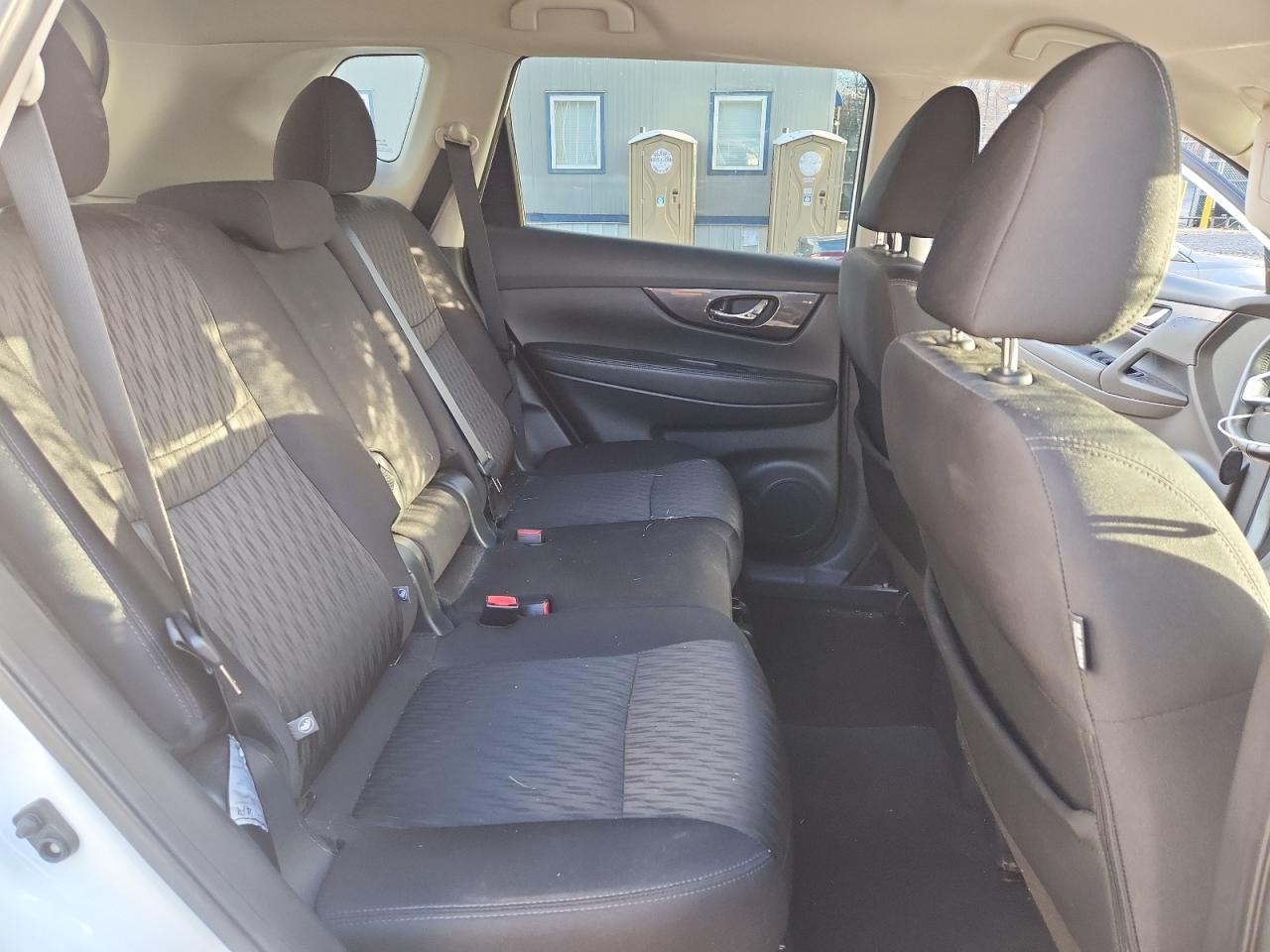 2019 Nissan Rogue S VIN: 5N1AT2MV8KC770702 Lot: 92372185