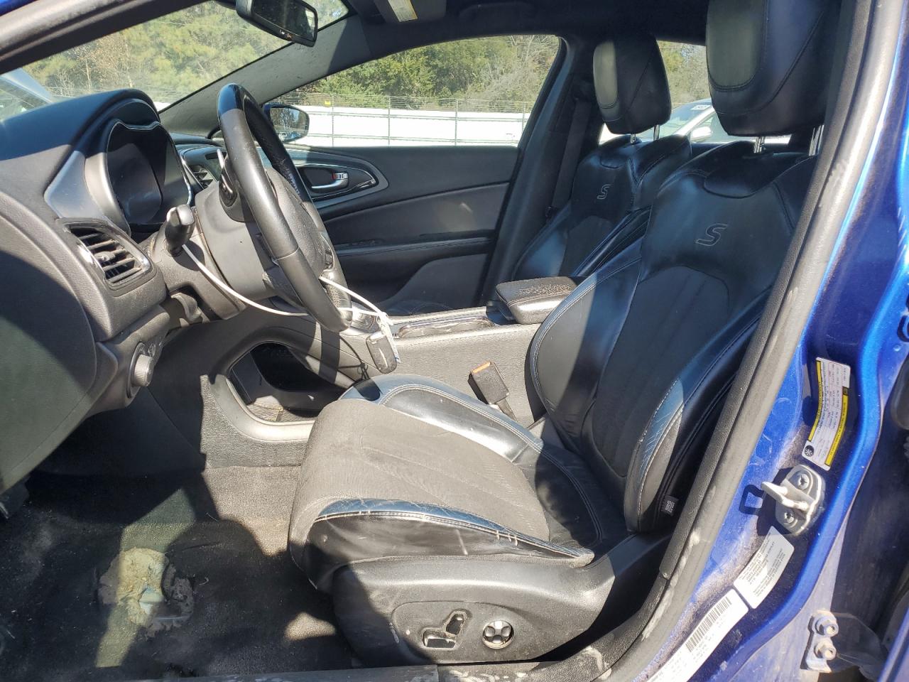 2015 Chrysler 200 S VIN: 1C3CCCBBXFN511929 Lot: 92461555