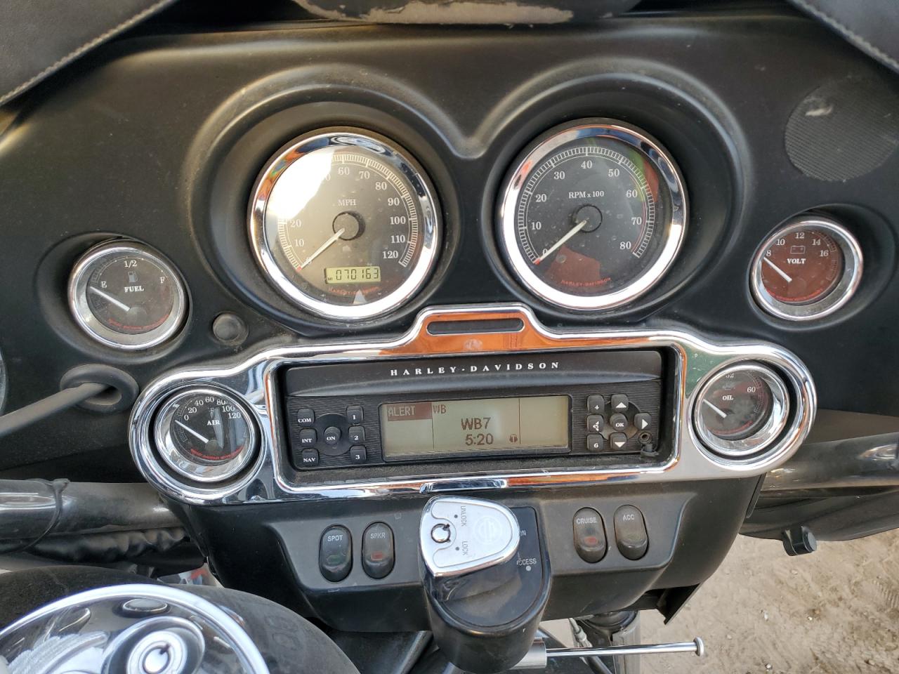 2012 Harley-Davidson Flhtcutg Tri Glide Ultra Classic VIN: 1HD1MAM16CB853396 Lot: 92302635