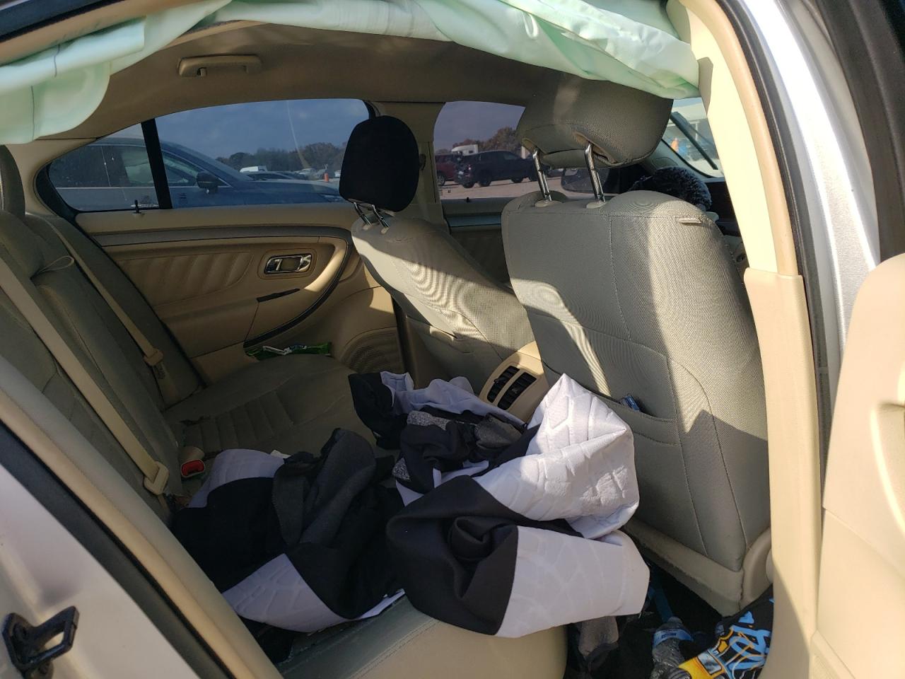 2015 Ford Taurus Se VIN: 1FAHP2D86FG127979 Lot: 91883515