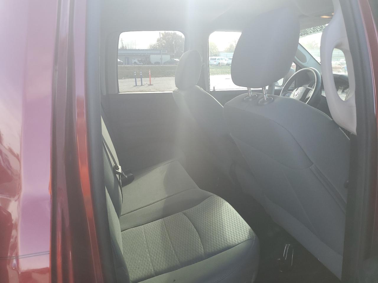 2015 Ram 1500 St VIN: 1C6RR7FT3FS588066 Lot: 92620005