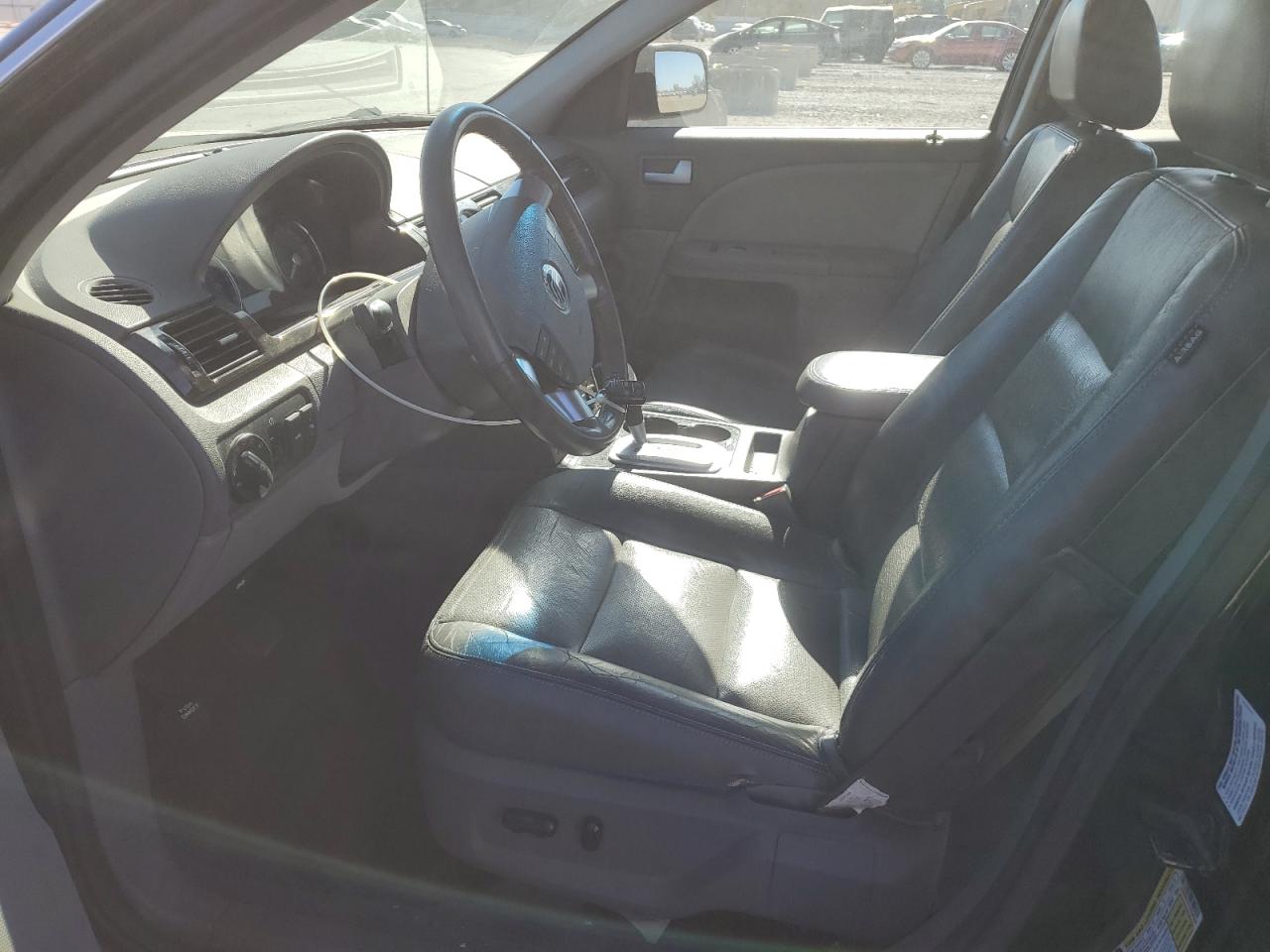 2007 Mercury Montego Luxury VIN: 1MEHM40147G608398 Lot: 92492765