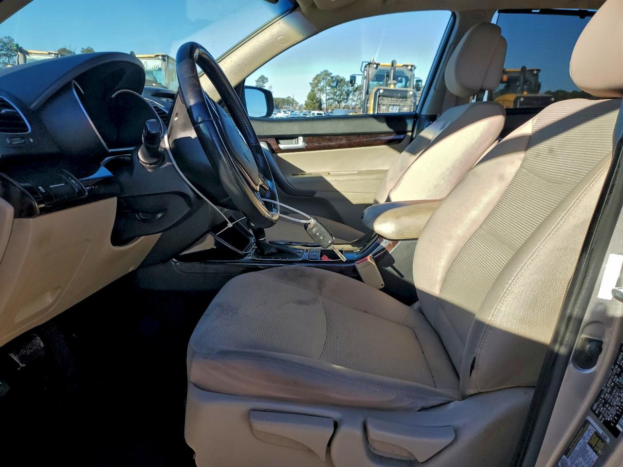 2015 Kia Sorento Lx VIN: 5XYKT3A63FG574972 Lot: 94264795