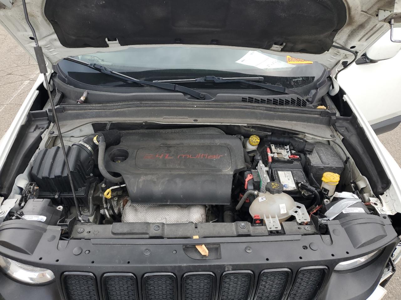 2020 Jeep Renegade Latitude VIN: ZACNJBBB0LPK98879 Lot: 92916495