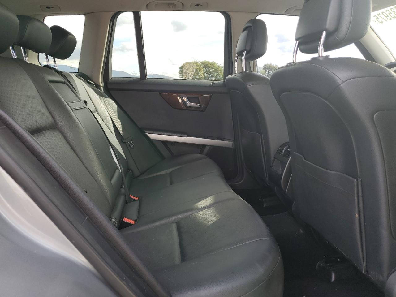 2011 Mercedes-Benz Glk 350 VIN: WDCGG5GB2BF571692 Lot: 92735975