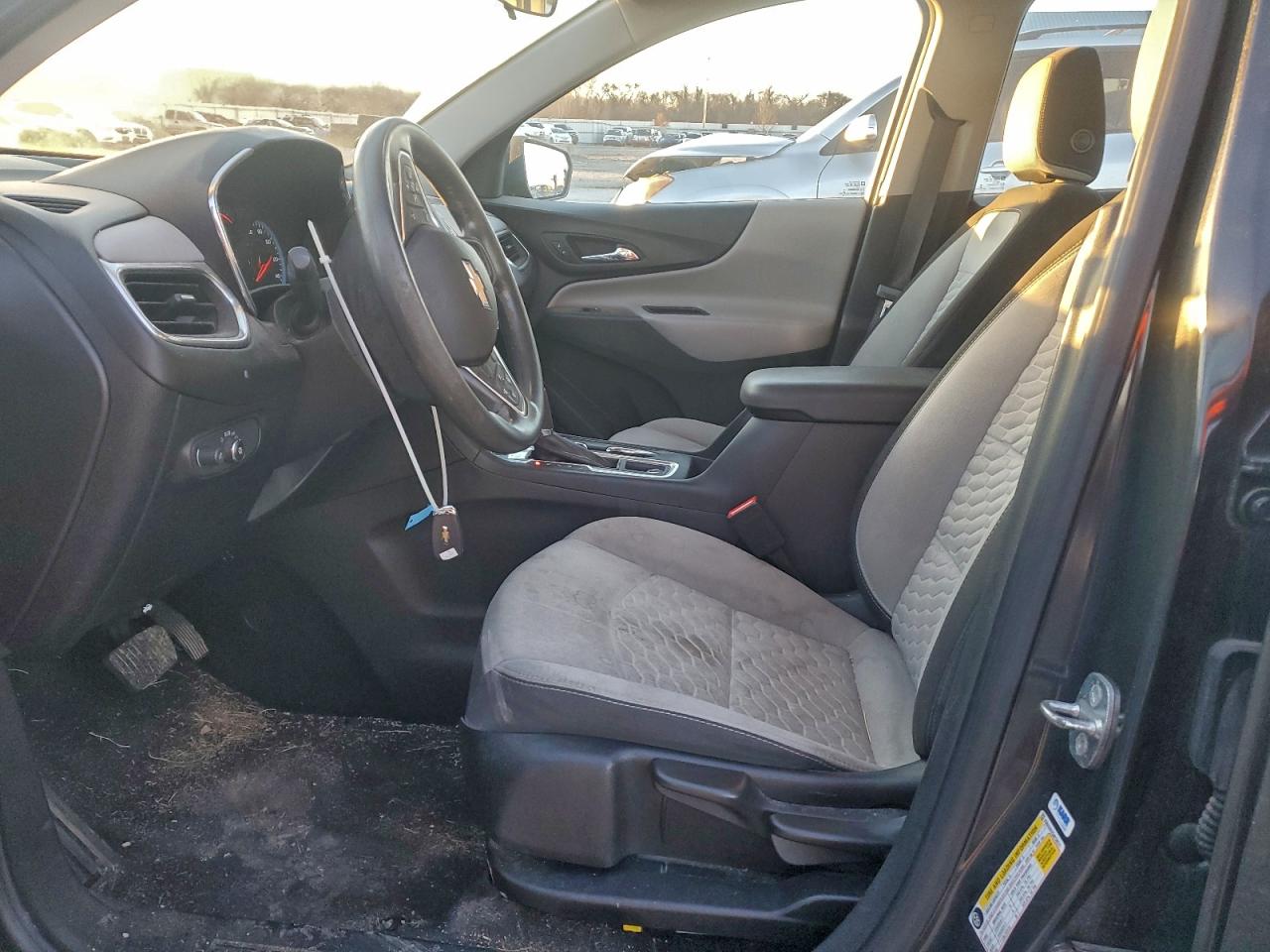 2018 Chevrolet Equinox Ls VIN: 2GNAXREV3J6134574 Lot: 93307815