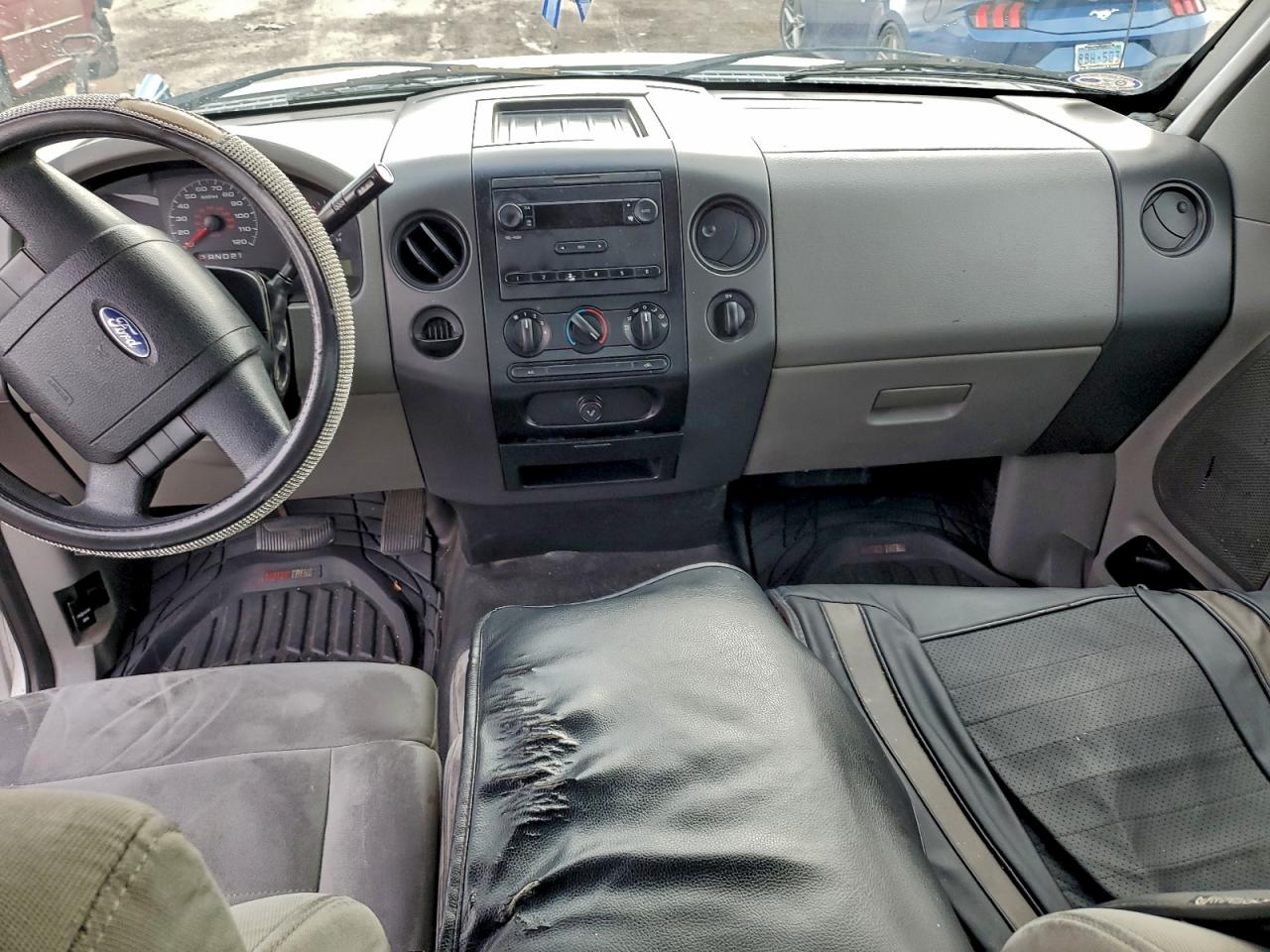 2007 Ford F150 VIN: 012415 Lot: 94411165