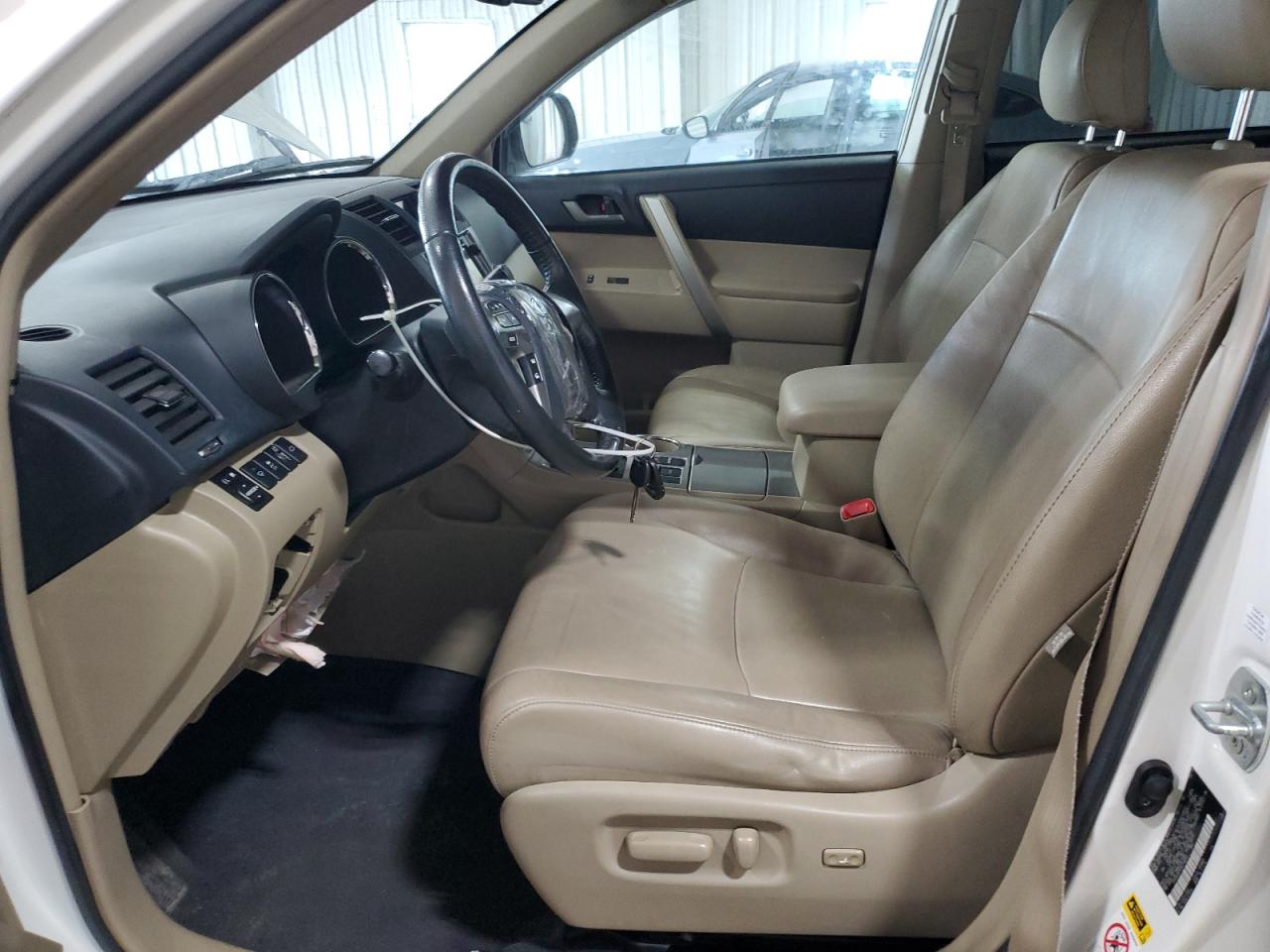 2013 Toyota Highlander Base VIN: 5TDZK3EH5DS116640 Lot: 81661505