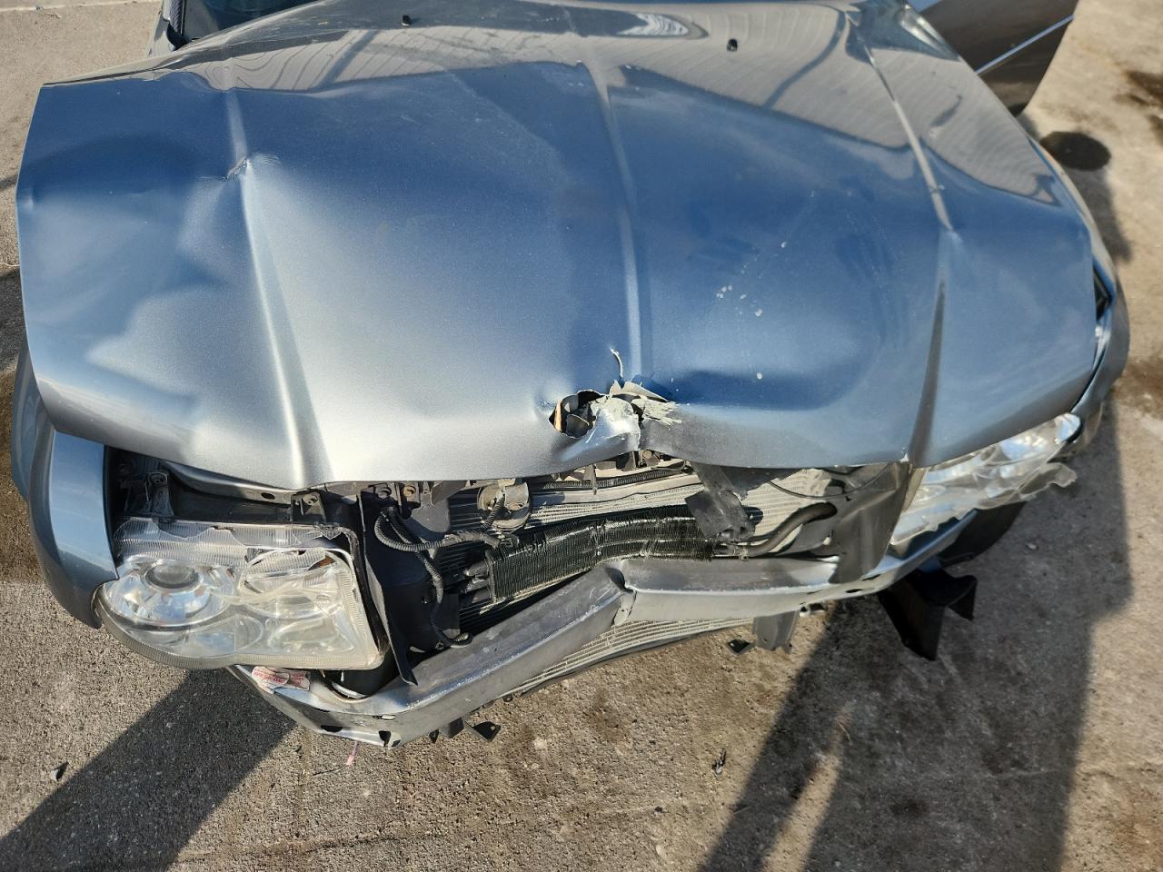 2006 Chrysler 300C Srt-8 VIN: 2C3LA73W96H477506 Lot: 91696135