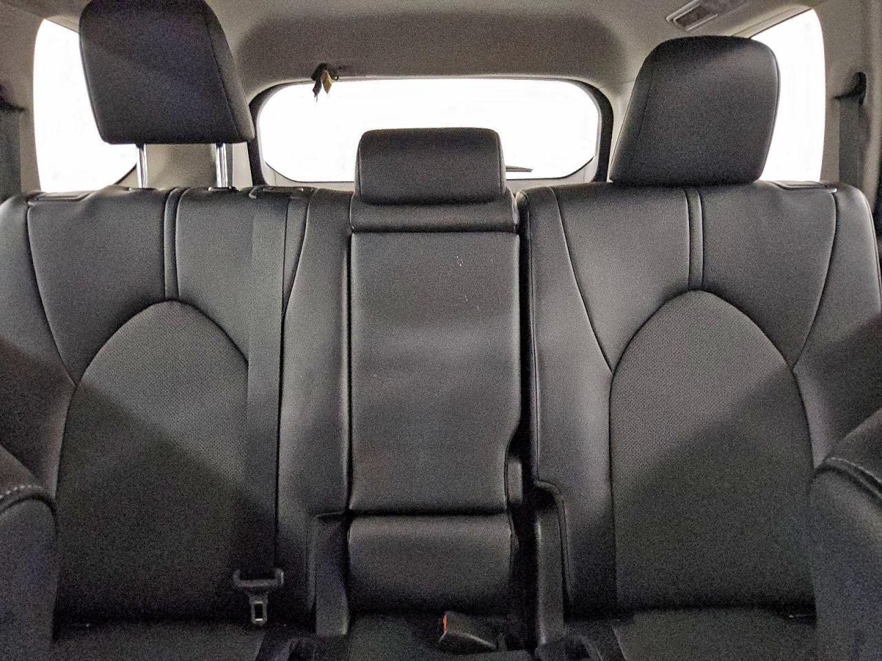 2025 Toyota Grand Highlander Le VIN: 5TDAAAA54SS024335 Lot: 94189535